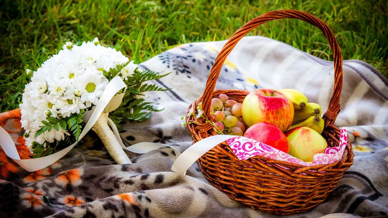 flowers, basket, apples, bunch, 4k