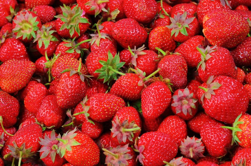 strawberries berries fruit freshness nature ripe 4k