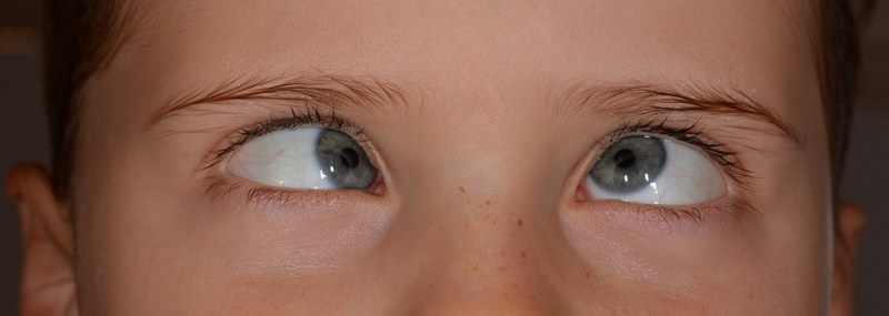 squint eyes face girl making a face 4k