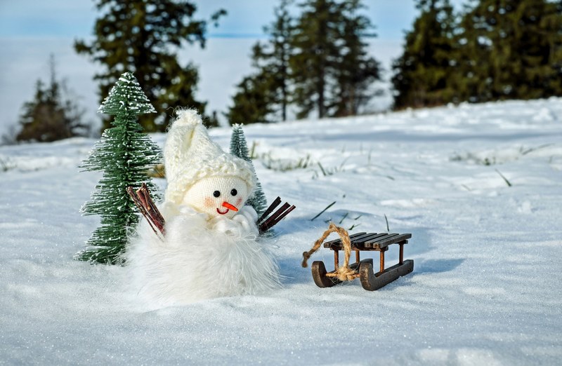 snow man snow winter cold wintry figure eismann 4k