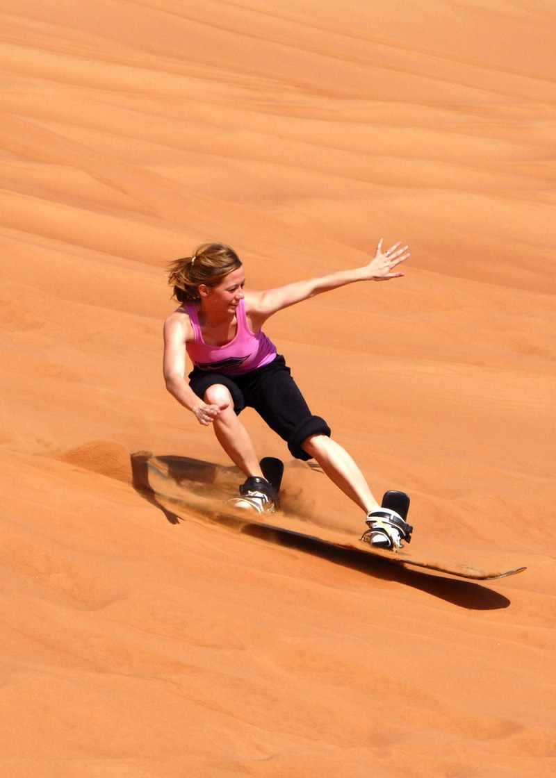 sandboarding sand board sand dune surf snowboard 4k
