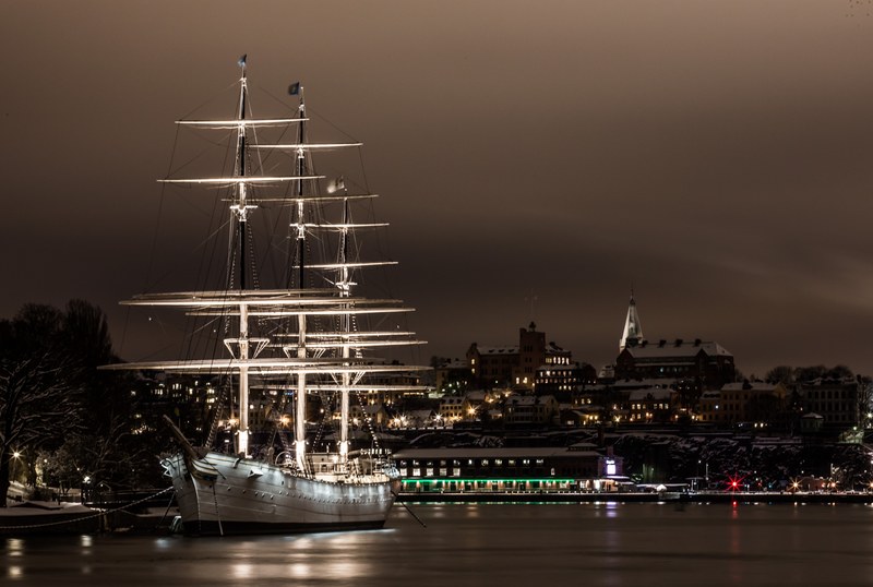 sailboat water stockholm ship sweden hostels 4k