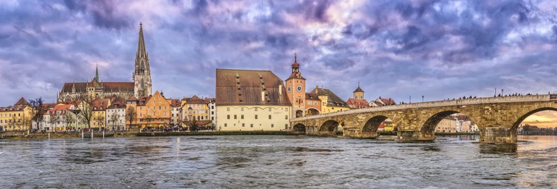 regensburg stone bridge dom regensburg cathedral 4k