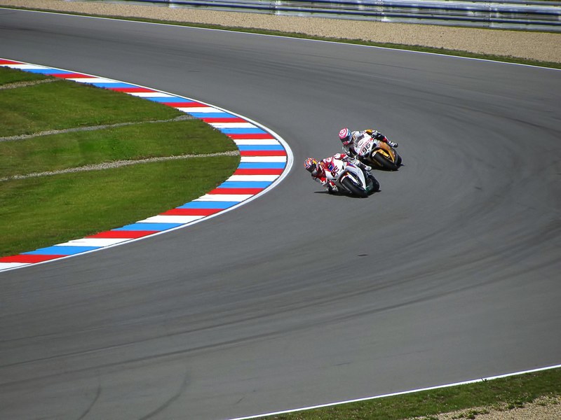 racing racing motorcycle racing bike sports fast 4k