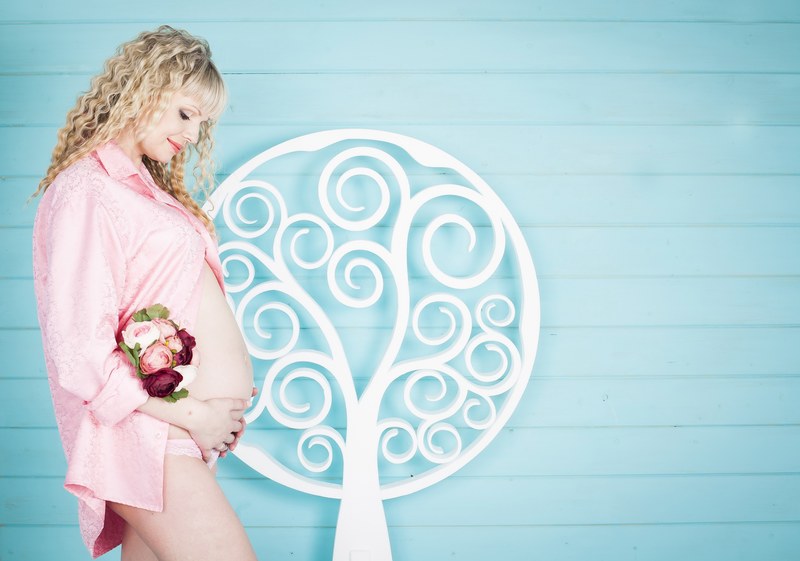 pregnancy happiness having a baby tree stand by 4k