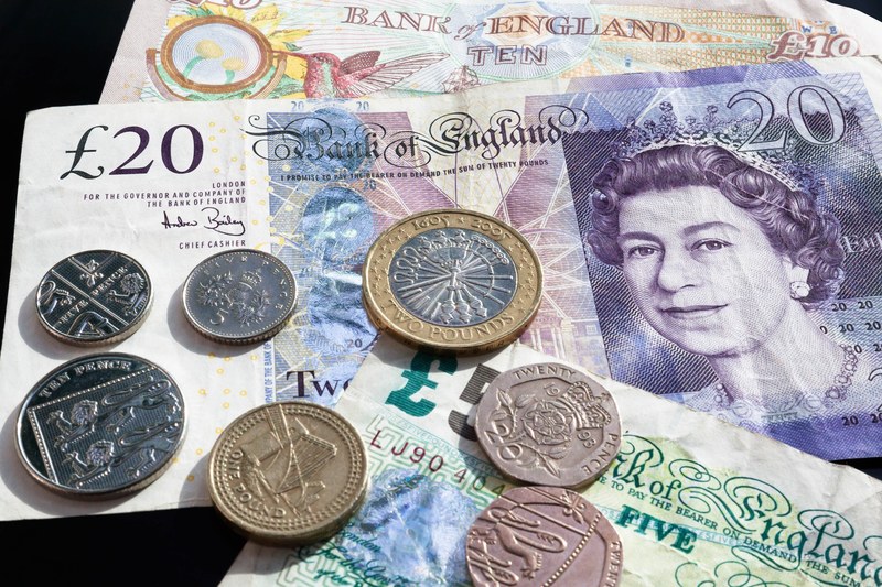 pound coins currency bank note money wealth 4k