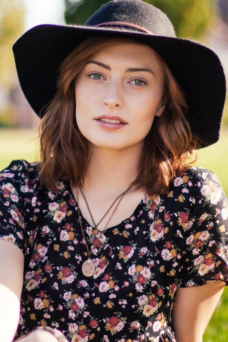 portrait woman female young person attractive 4k