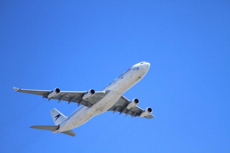 plane aircraft take off sky aeroplane jet travel 4k
