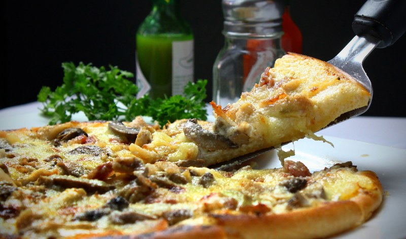 pizza slice italian toppings dinner lunch cheese 4k