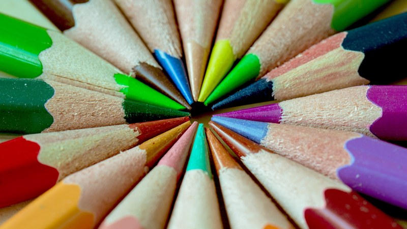 pen crayon color sharp red yellow purple green 4k