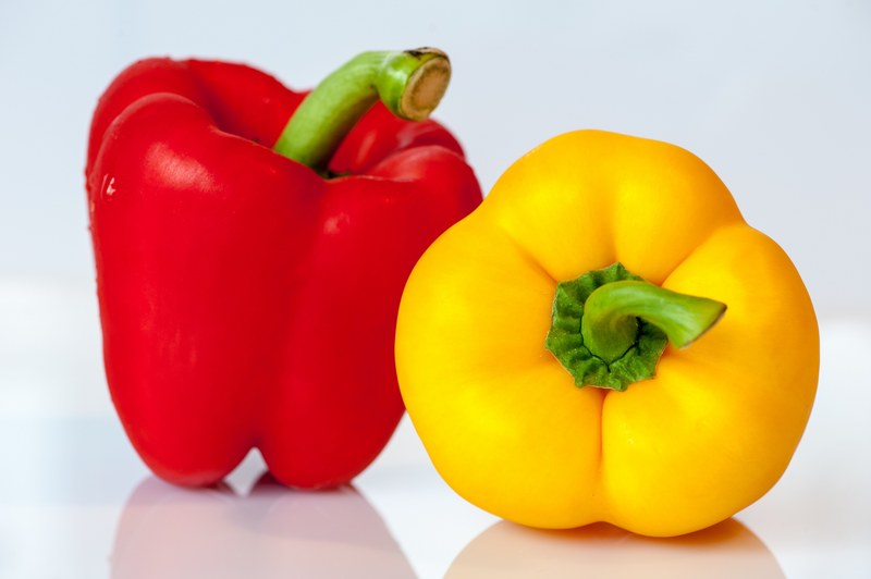 paprika vegetables yellow red food eat 4k