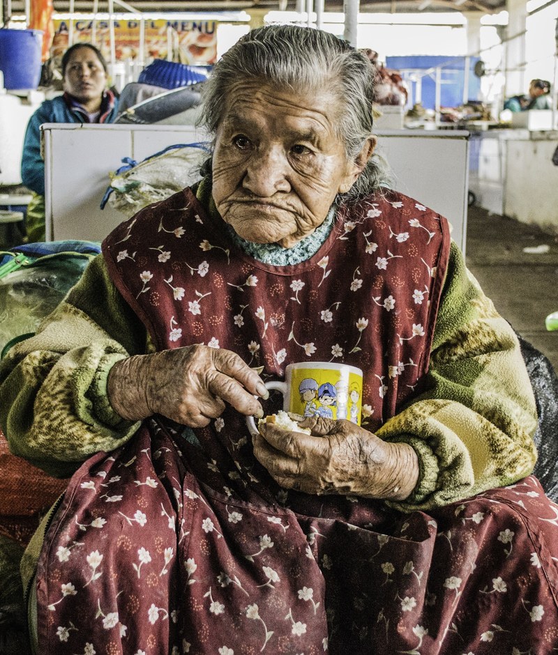 old lady woman old female elderly peruvian peru 4k