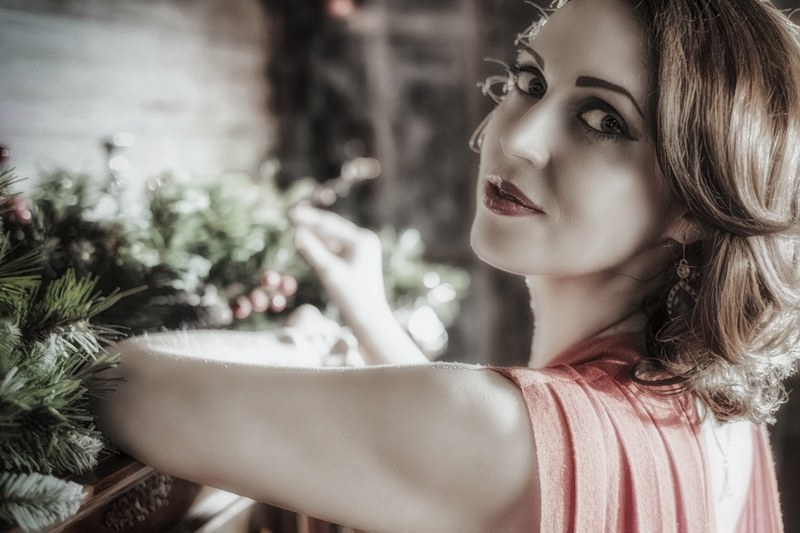 new years eve girl portrait 4k