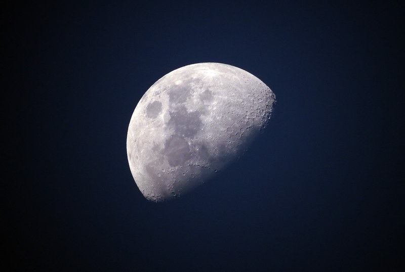 moon blue sky universe celestial lunar bright 4k