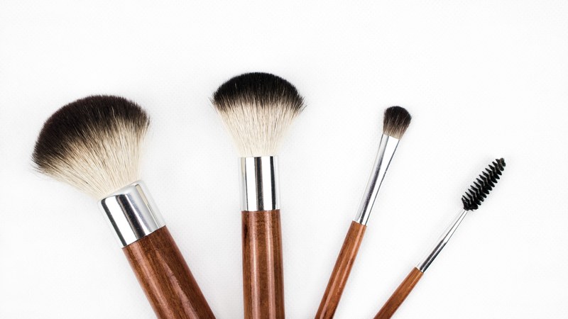 makeup brush brush cosmetics makeup make up 4k