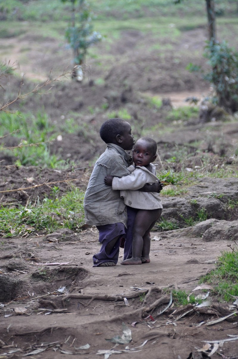 kids children boys friendship africa rwanda 4k