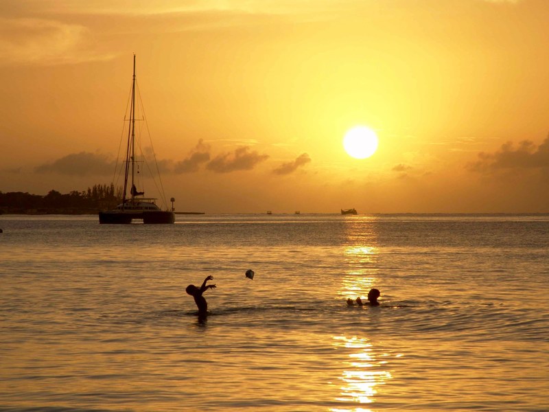 jamaica sun ocean sea caribbean boot tropics 4k