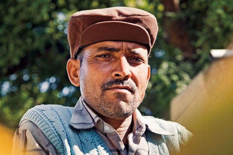india asia man portrait sudra tourism travel 4k