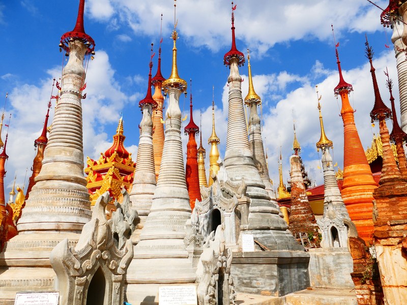 in input inlesee myanmar burma pagoda temple 4k