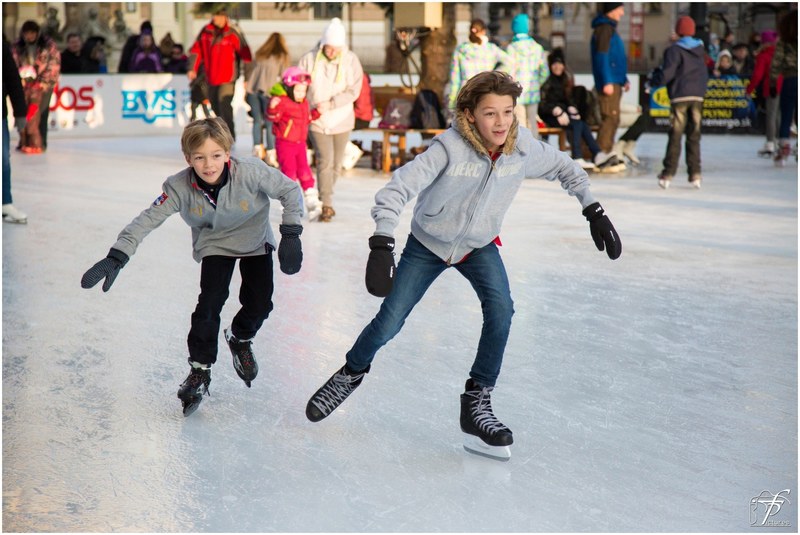 ice skating ice skating skating figure skating 4k