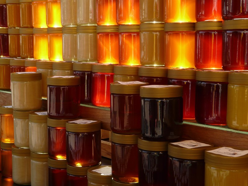honey honey jar honey for sale beekeeper beekeeping 4k