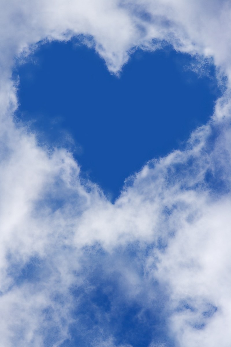 heart sky clouds blue sky 4k