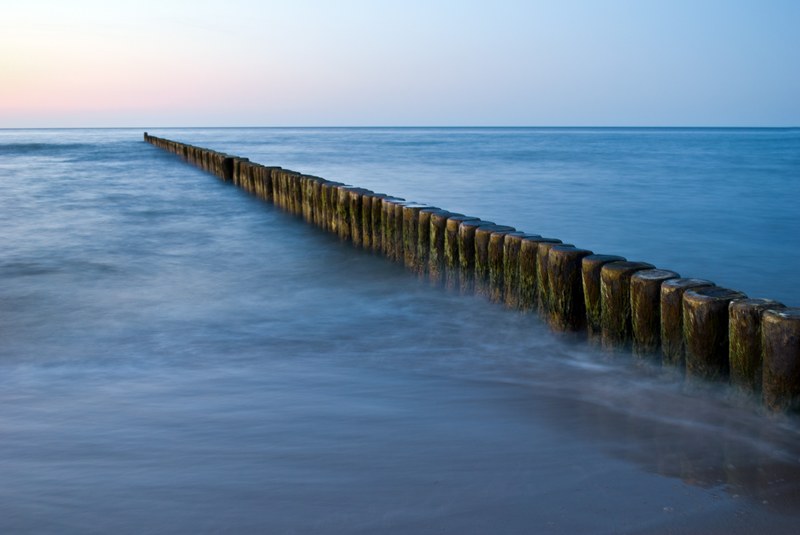 groynes sea baltic sea beach landscape evening sun 4k