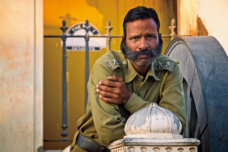 guard india travel portrait building military 4k