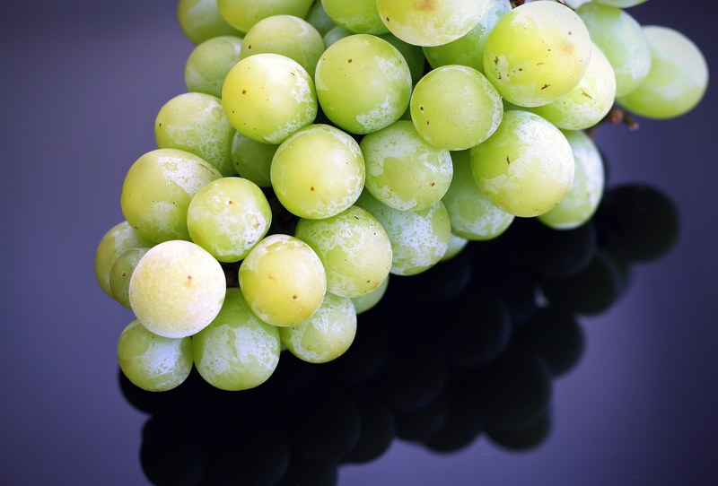 grapes frozen fruit summer organic fresh healthy 4k
