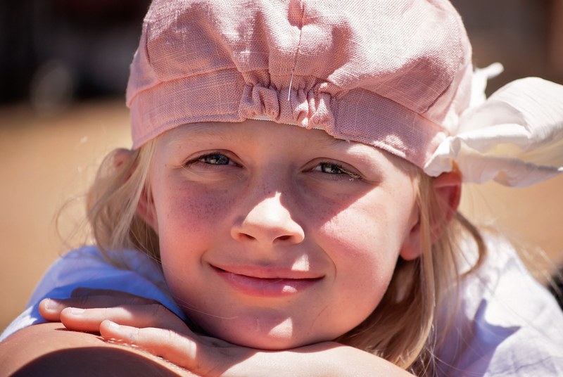 girl face smiling hat female young portrait 4k