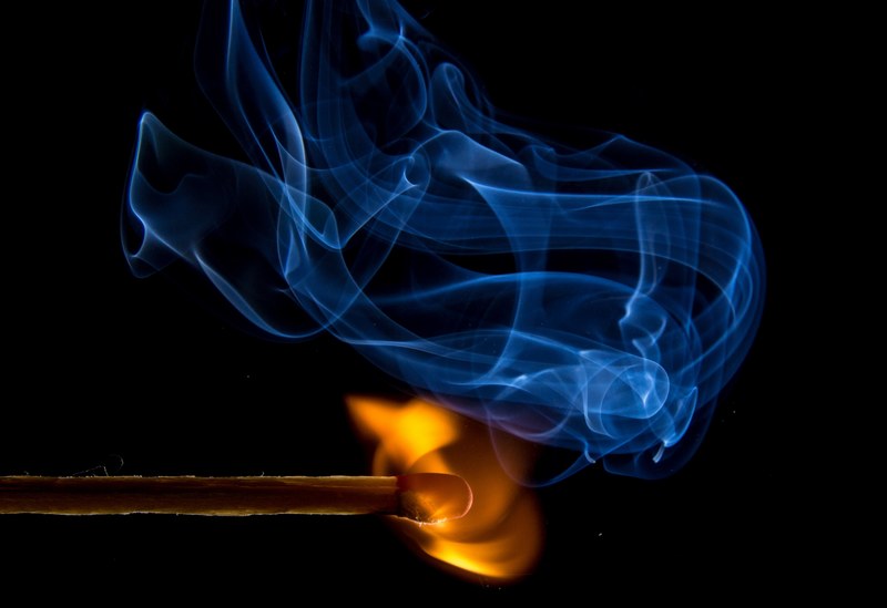 fire match flame kindle sulfur lighter match head 4k