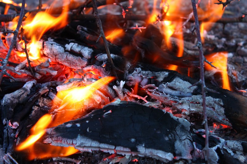 fire embers flame heat flames hot bonfire 4k