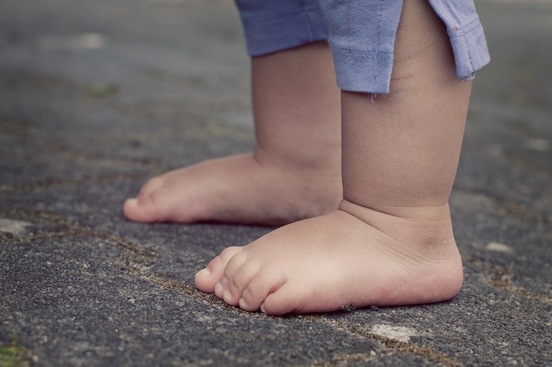 feet childrens feet baby barefoot human child 4k