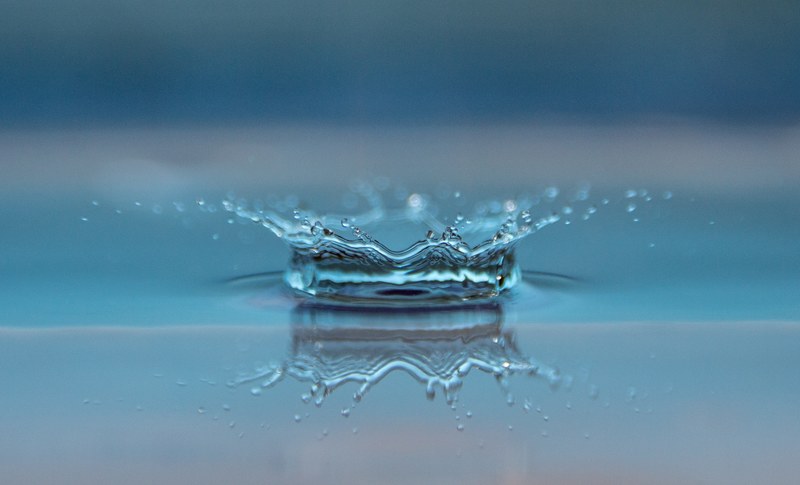 drop of water inject water drip wet close 4k