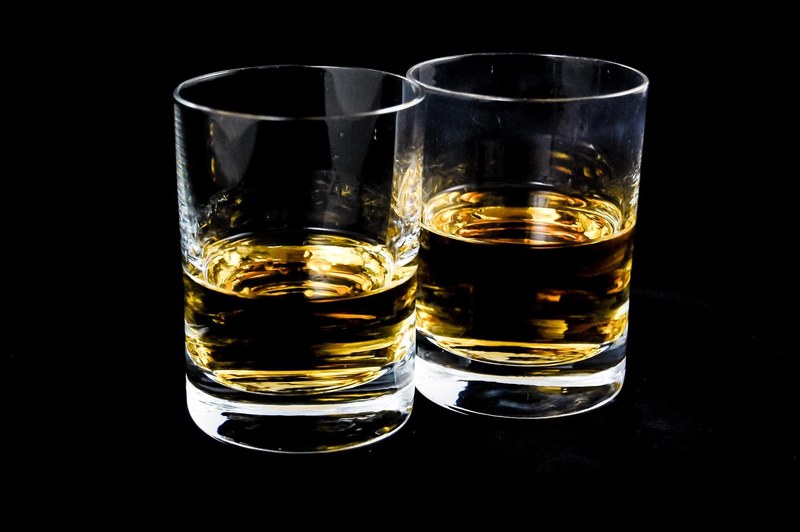 drink alcohol cup whiskey the drink 4k