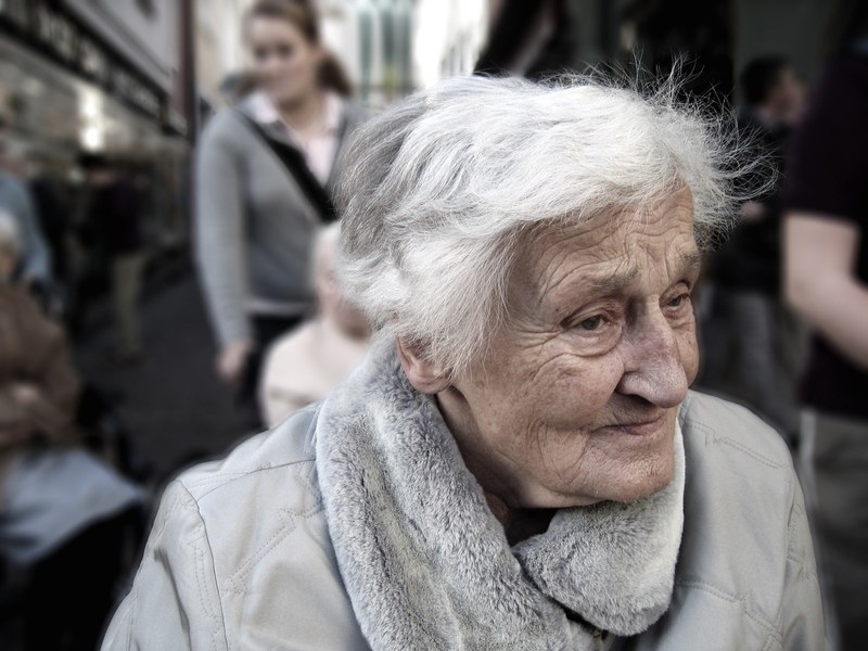 dependent dementia woman old age alzheimers 4k