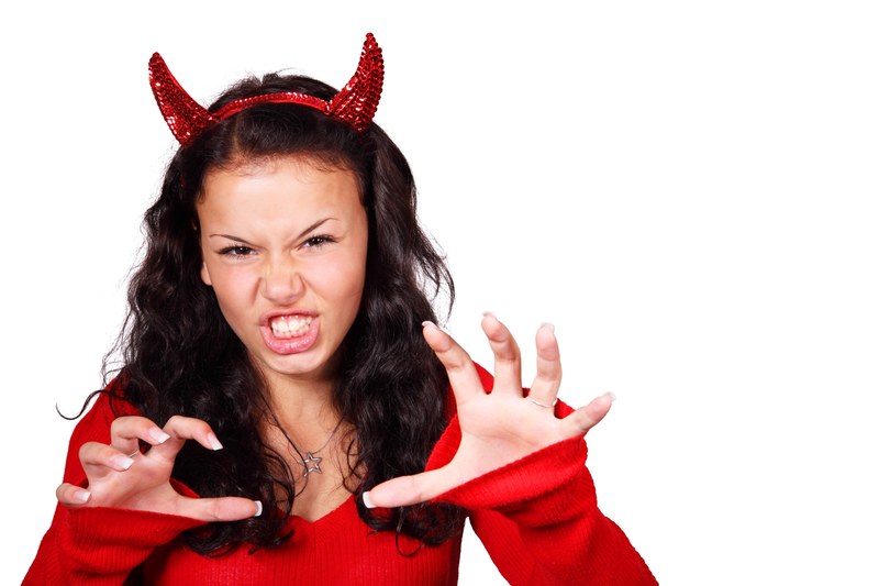 costume aggressive demon devil evil female girl 4k