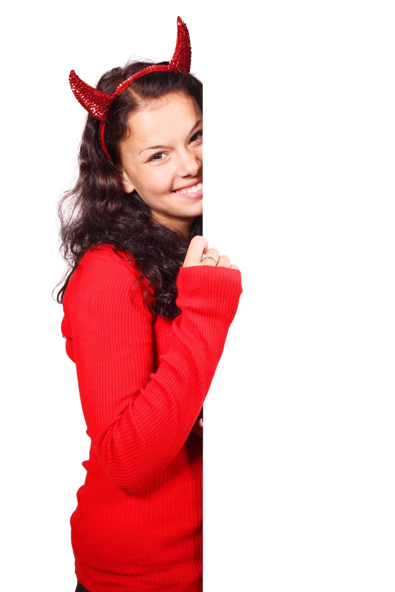 costume demon devil board female girl halloween 4k