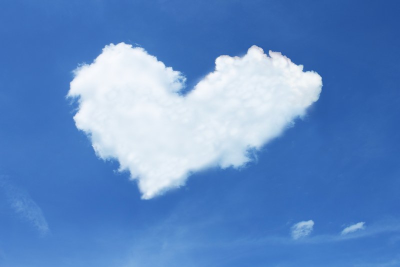 cloud heart sky blue white love luck loyalty 4k