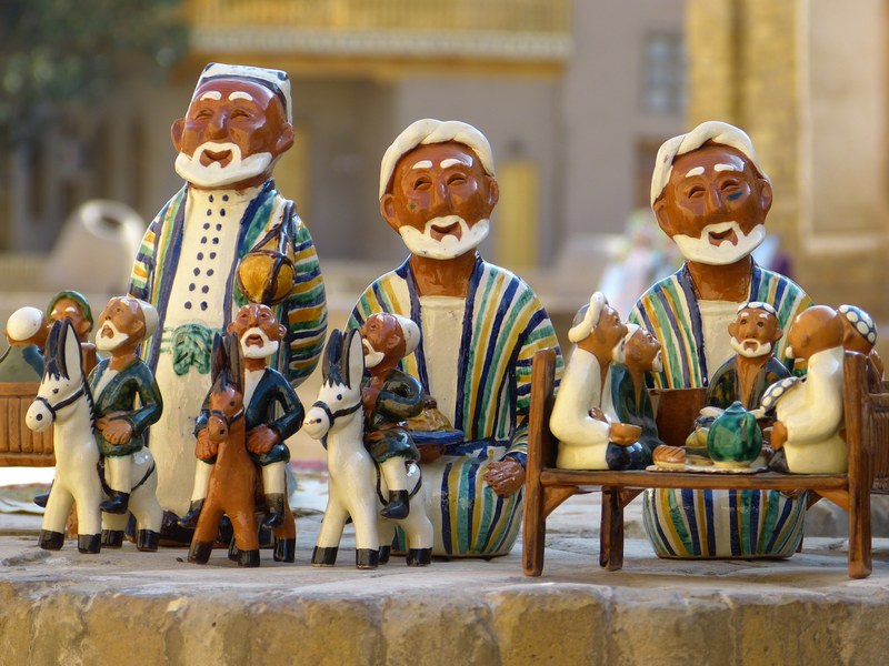 clay figure uzbekistan ceramic pottery souvenir 4k