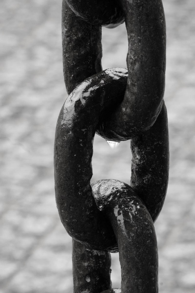 chain links of the chain iron metal connection 4k