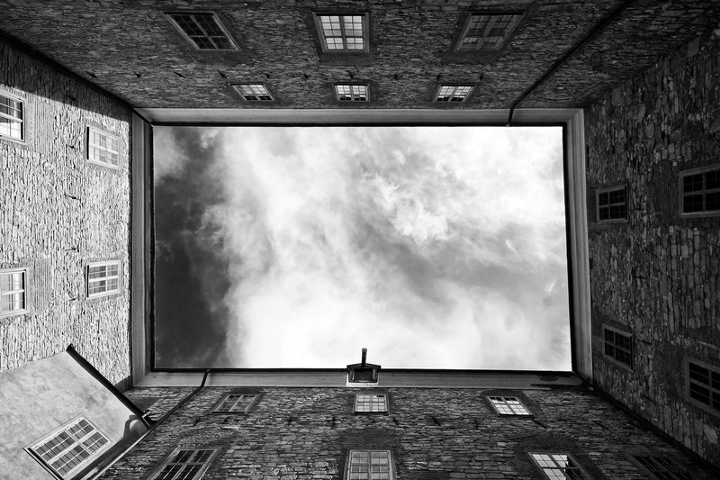 buildings sky clouds black and white abstract 4k