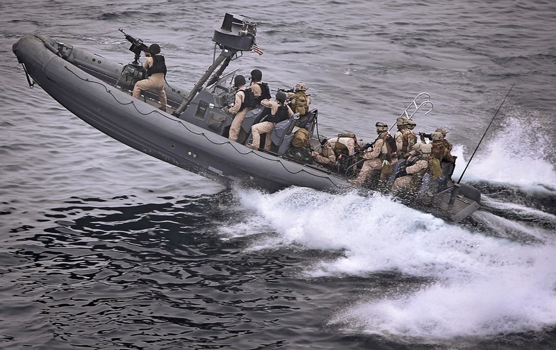 boat speeding tactical military training soldiers 4k