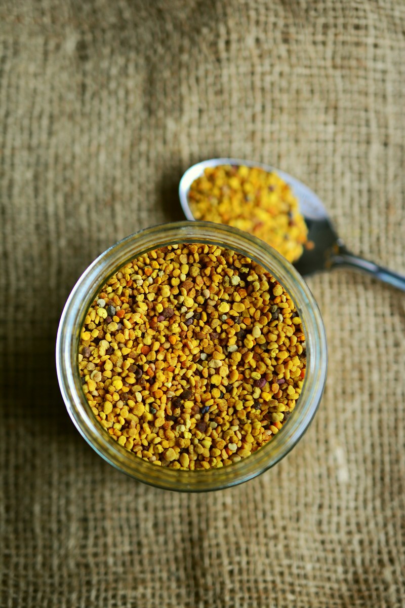 bee pollen pollen bees product nature bless you 4k