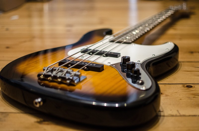 bass guitar bass e bass instrument strings 4k
