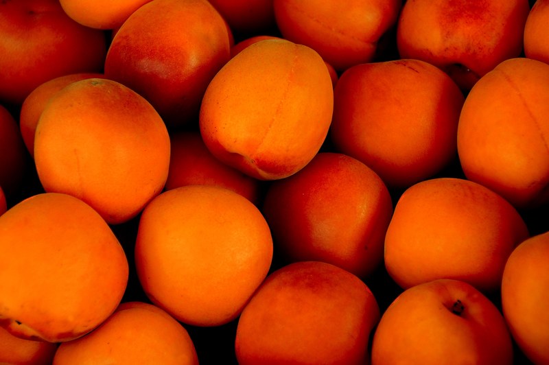 apricot tropical fruit fruit fruits delicious 4k