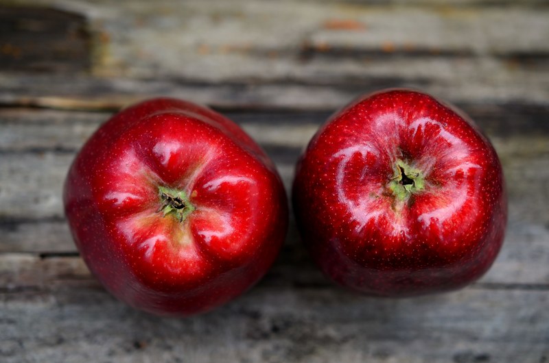 apple fruit red vitamins fruits ripe bless you 4k
