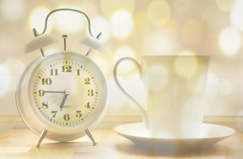 alarm clock coffee cup time of arouse 4k