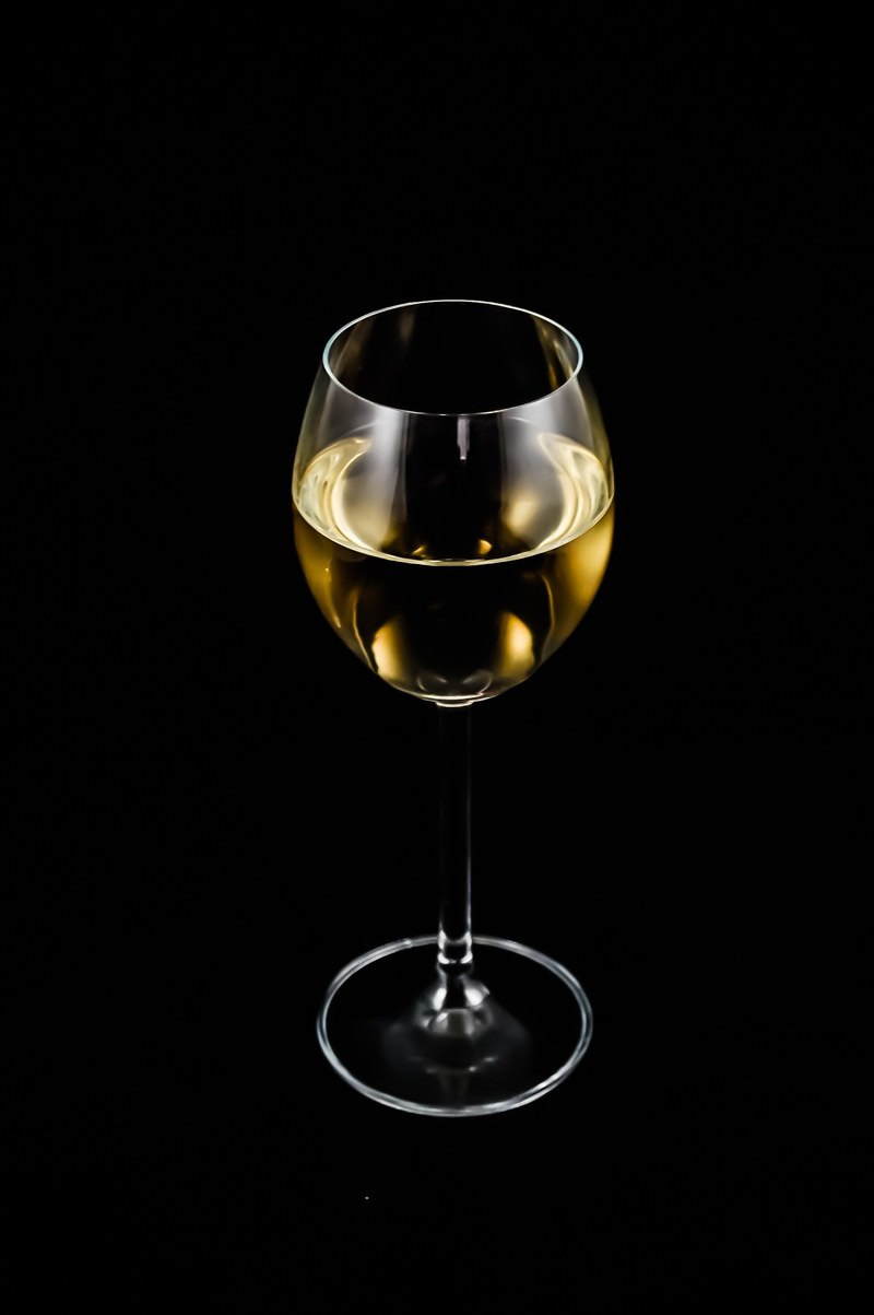 a glass of wine alcohol white wine a glass of wine 4k