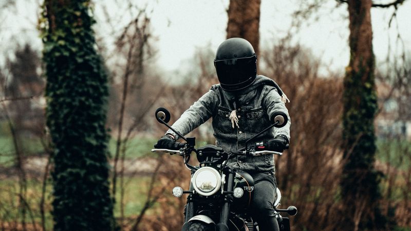 motorcyclist, motorcycle, helmet, road, headlamp, 4k
